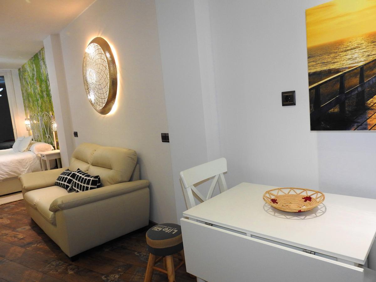 דירות Cómpeta Loft El Sueno מראה חיצוני תמונה